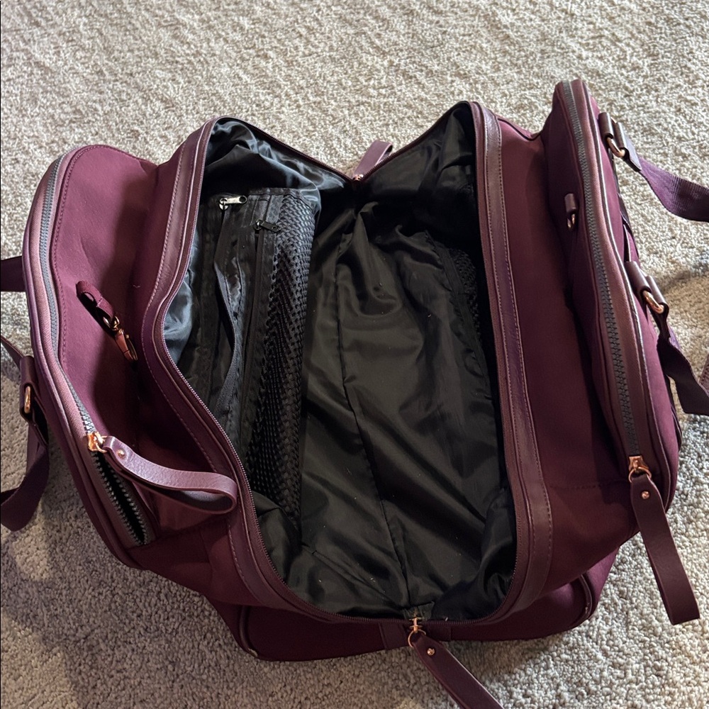 Elegant burgundy Calia bag - Picture 4 of 8